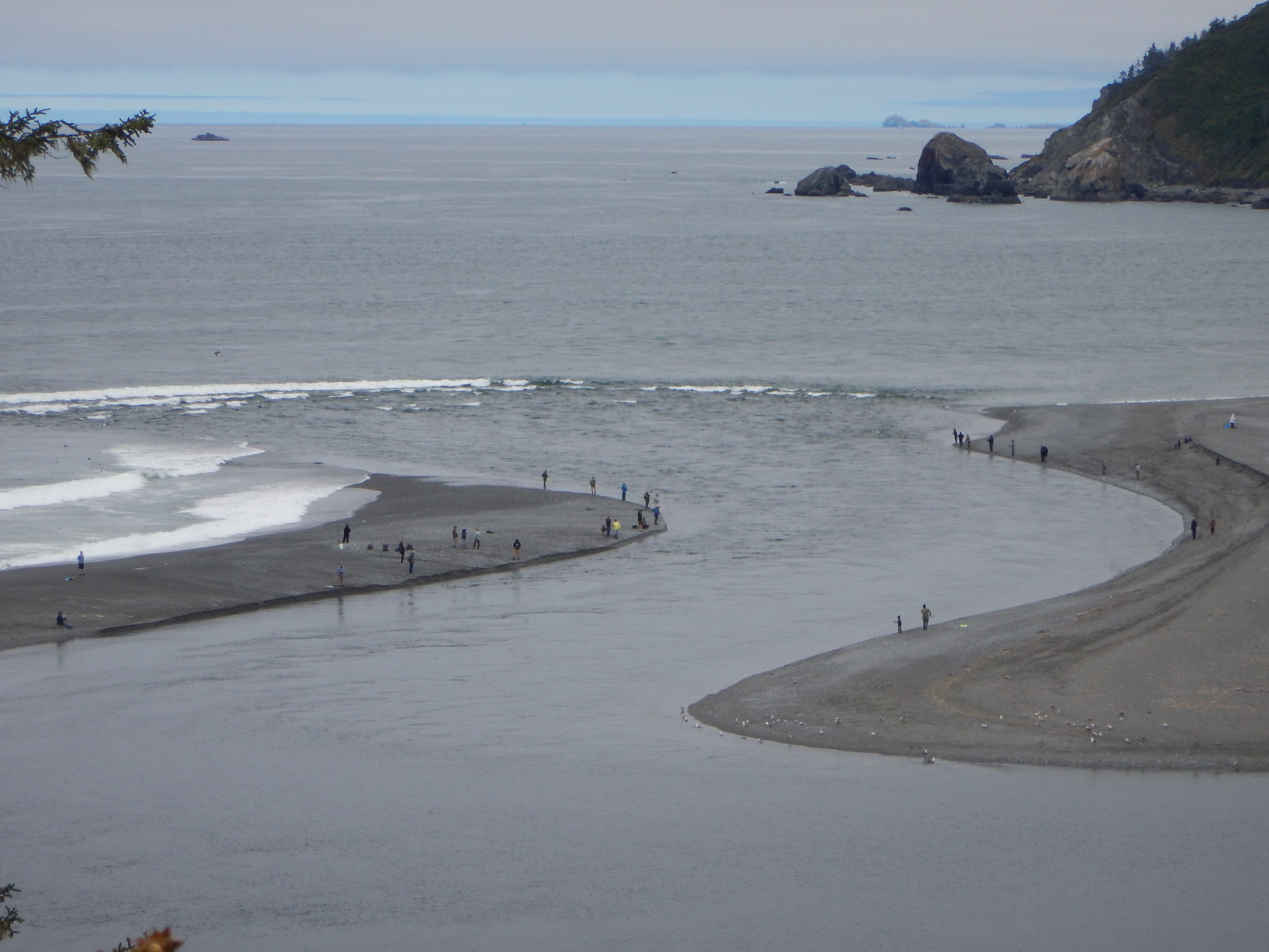 Mouth of the Klamath River where it meets the ocean.